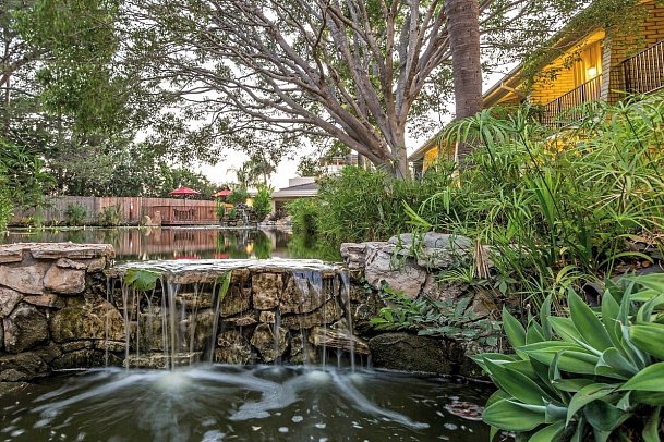 Ramada by Wyndham Santa Barbara