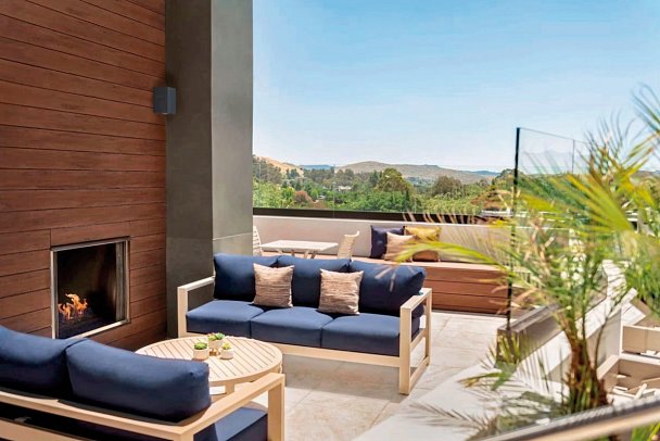 La Quinta Inn & Suites by Wyndham San Luis Obispo Downtown