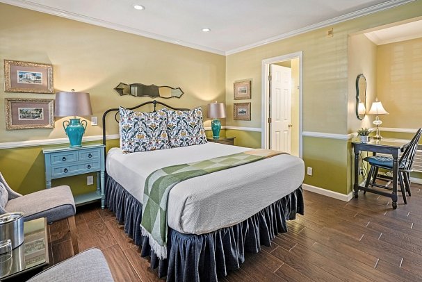 Apple Farm - Wohnbeispiel Trellis Court Room (Zimmercodierung UG1)