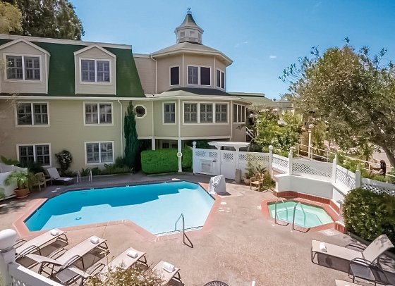 Apple Farm