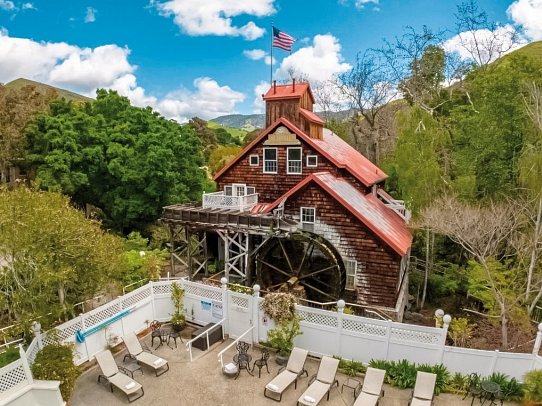 Apple Farm - Millhouse