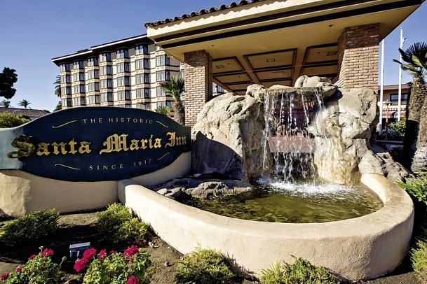 Historic Santa Maria Inn