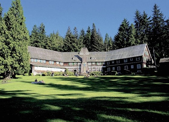 Lake Quinault Lodge