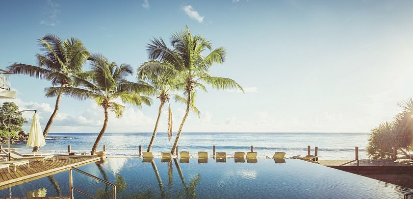 Carana Beach Hotel