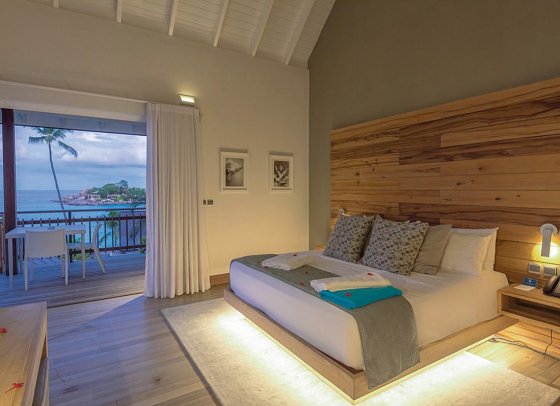 Carana Beach Hotel - Wohnbeispiel Oceanview Pool Chalet (Zimmercodierungen UGM, UH1 & DG8)