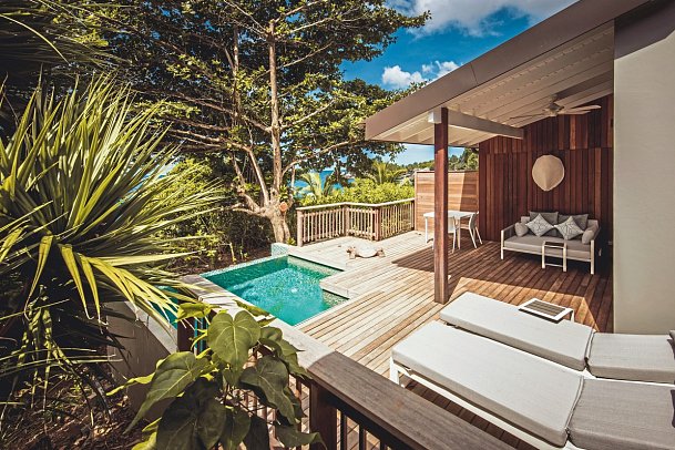 Carana Beach Hotel - Wohnbeispiel Oceanview Pool Chalet (Zimmercodierungen UGM, UH1 & DG8)