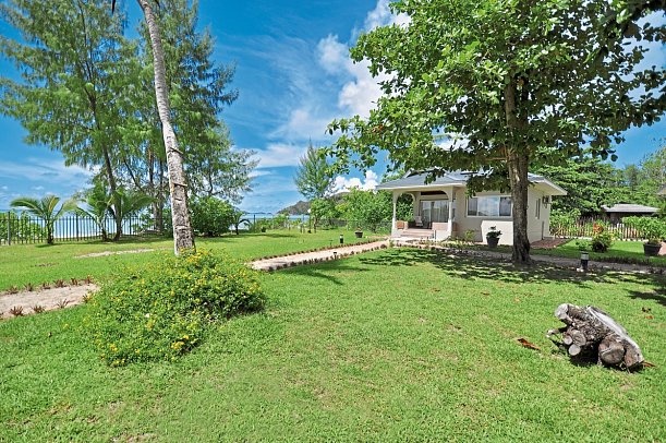 Cote d'Or Footprints