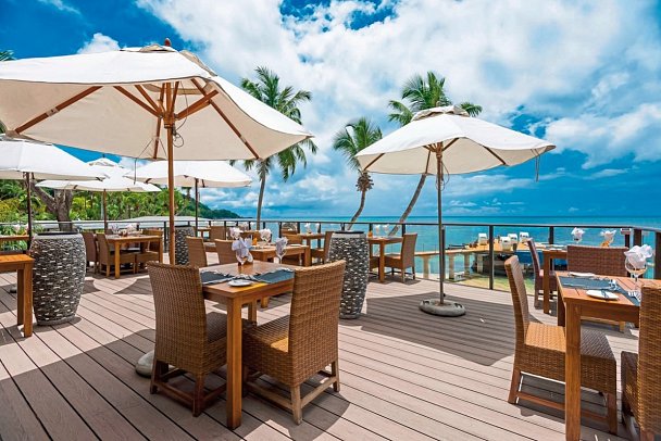 Coco de Mer & Black Parrot Suites