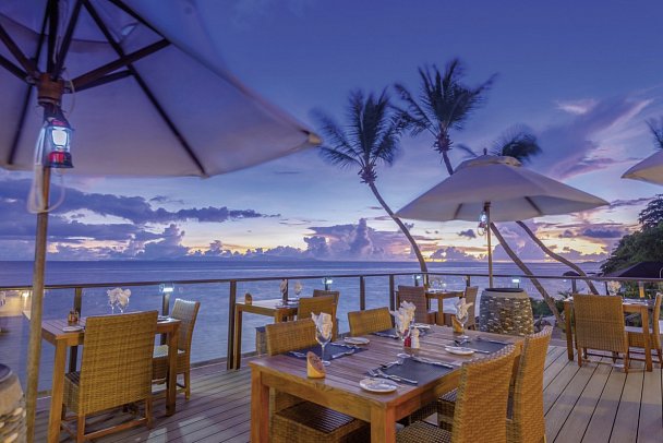 Coco de Mer & Black Parrot Suites