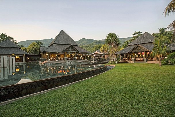 Constance Ephelia Resort