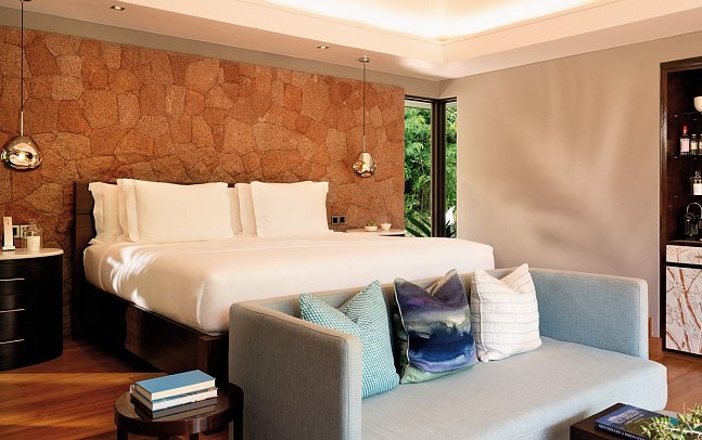 Raffles Seychelles - Wohnbeispiel Hillside Pool Villa Garden View King (Zimmercodierung VB6)