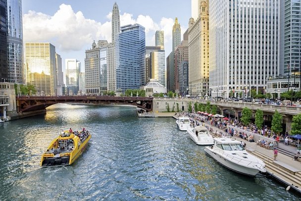 USA von Küste zu Küste (San Francisco - New York) - River Walk, Chicago