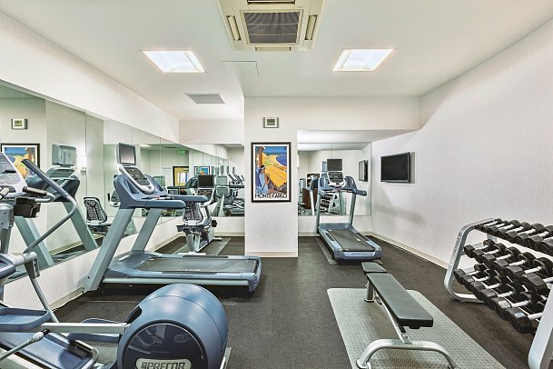 Holiday Inn Express and Suites Fisherman's Wharf