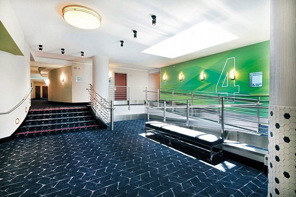 Holiday Inn Express and Suites Fisherman's Wharf