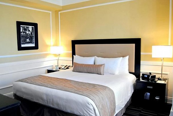 Pickwick Hotel - Wohnbeispiel Superior 1 King Bed (Zimmercodierung US2)