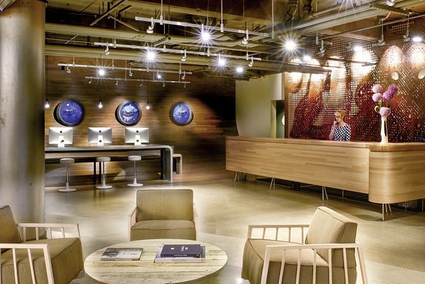 Hotel Zephyr - Lobby (Zimmercodierung US1)