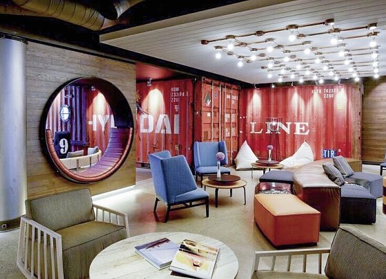 Hotel Zephyr - Lobby