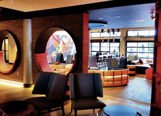 Hotel Zephyr