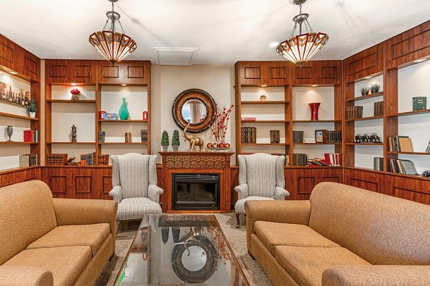 Best Western Plus Grosvenor Airport Hotel