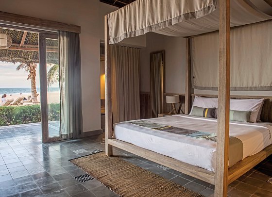 Sailing Club Resort Mui Ne - Wohnbeispiel Deluxe Beachfront Bungalow (Zimmercodierung BDO)