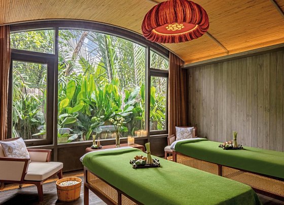 An Lam Retreats Saigon River