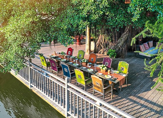 An Lam Retreats Saigon River