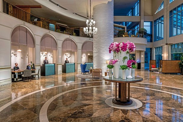 Sofitel Saigon Plaza