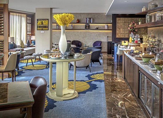 Sofitel Saigon Plaza - Club Lounge