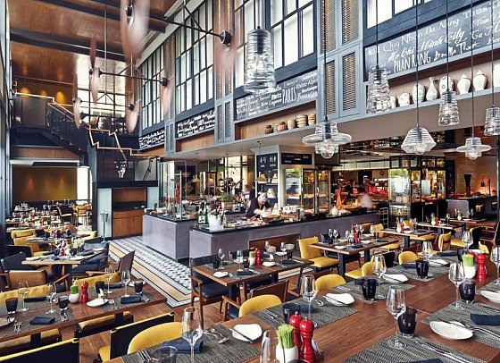 Sofitel Saigon Plaza