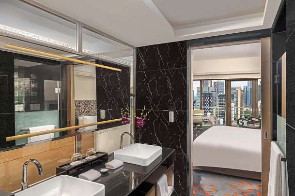 Sofitel Saigon Plaza - Bad Luxury Club (Zimmercodierung UL1)