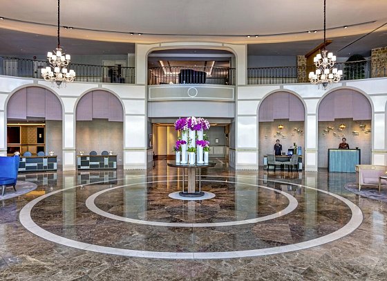 Sofitel Saigon Plaza