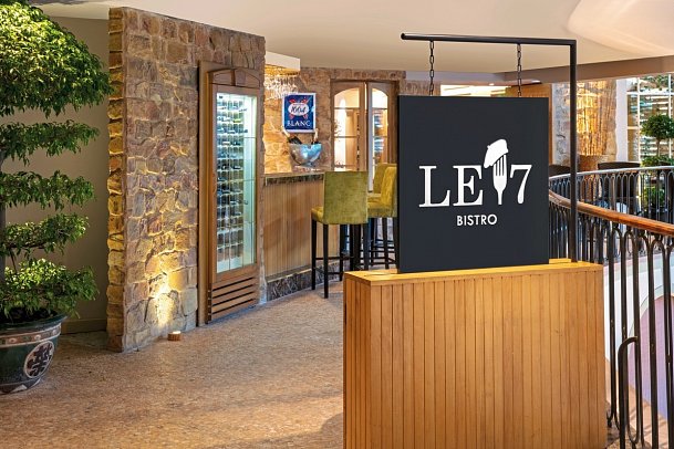 Sofitel Saigon Plaza