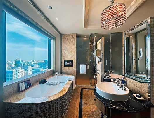 The Reverie Saigon - BadPanorama Deluxe (Zimmercodierung UD3)