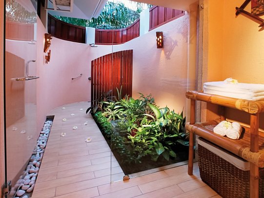 Phu Hai Resort - Wohnbeispiel Beachfront Villa Suite (Zimmercodierung WBO)