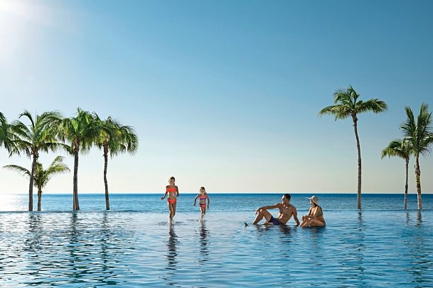 Dreams Los Cabos Suites Golf Resort & Spa