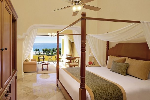 Dreams Los Cabos Suites Golf Resort & Spa