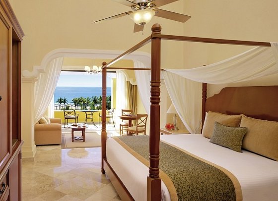 Dreams Los Cabos Suites Golf Resort & Spa