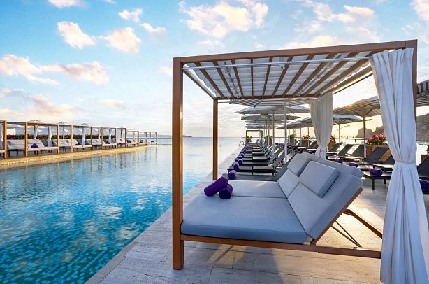 Breathless Cabo San Lucas Resort & Spa