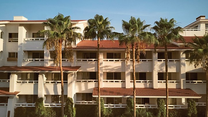 Bahia Hotel & Beach House