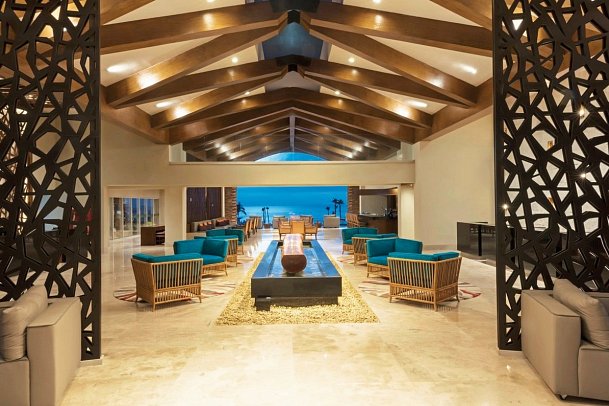 Krystal Grand Los Cabos