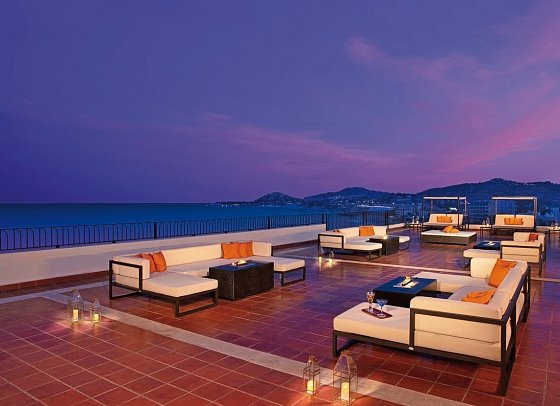 Krystal Grand Los Cabos