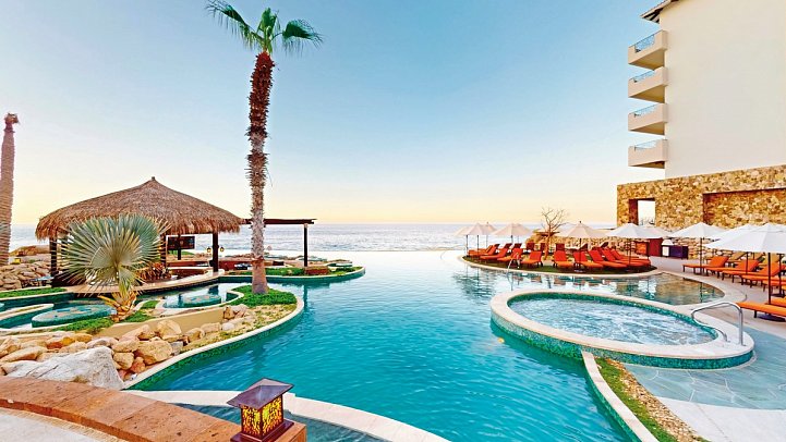 Grand Solmar Land’s End Resort & Spa