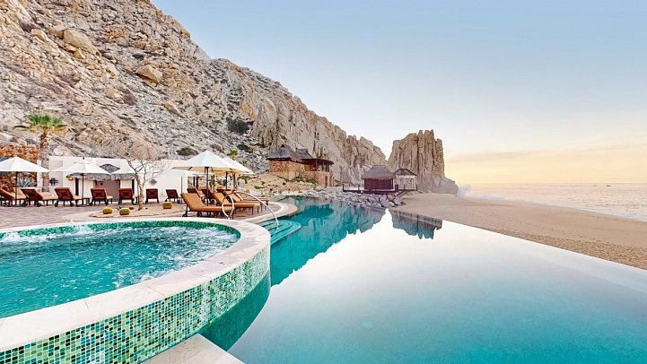 Grand Solmar Land’s End Resort & Spa