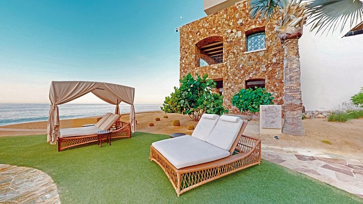 Grand Solmar Land’s End Resort & Spa