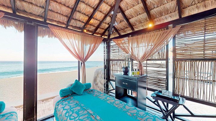 Grand Solmar Land’s End Resort & Spa