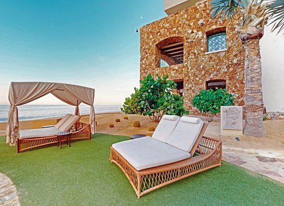 Grand Solmar Land’s End Resort & Spa