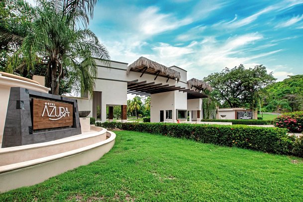 Azura Beach Resort