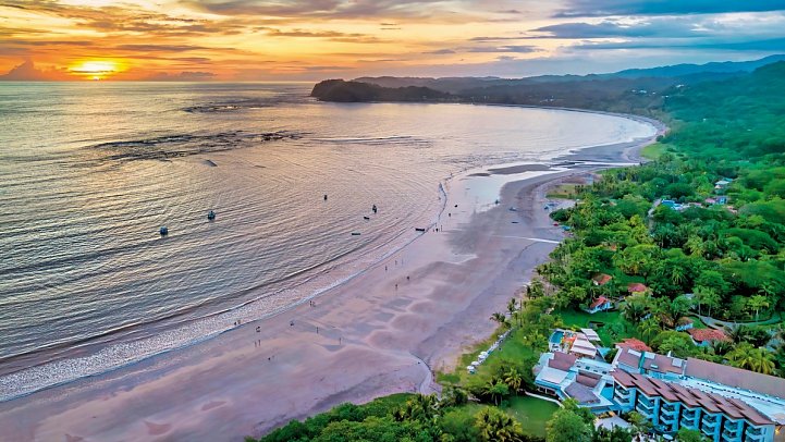 Azura Beach Resort