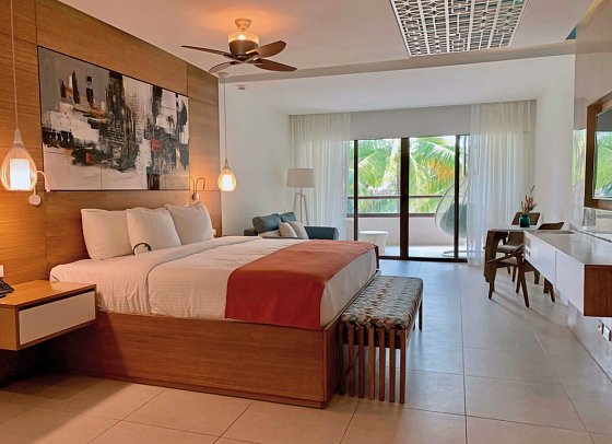 Azura Beach Resort - Wohnbeispiel Junior Suite Garden View (Zimmercodierung JBG)