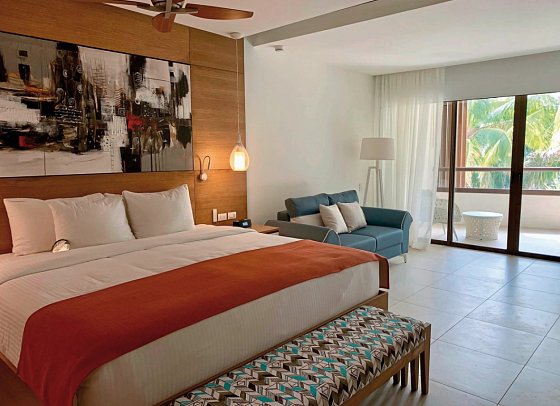 Azura Beach Resort - Wohnbeispiel Junior Suite Garden View (Zimmercodierung JBG)